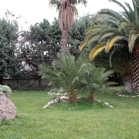 I Cappuccini بيت ضيافة كونفيرسانو